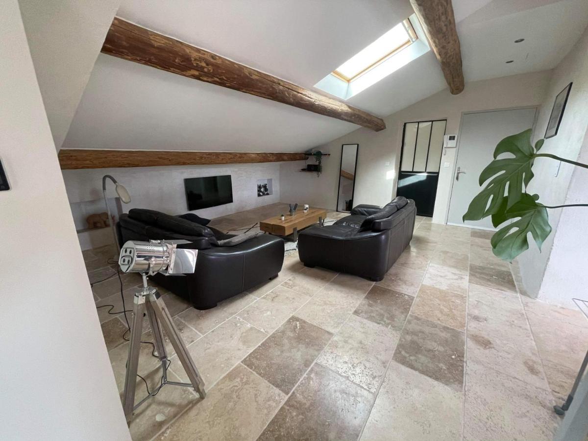Appartement De Charme Sud Luberon Classe 4 Etoiles Puyvert المظهر الخارجي الصورة